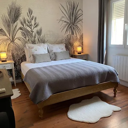 D'hotes & Institut Bien-etre - Petit Paradyzen Bed & Breakfast
