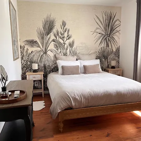 Petit Paradyzen - Chambres D'Hotes & Institut Bien-Etre Lacoste (Herault)