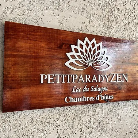 D'hotes & Institut Bien-etre - Petit Paradyzen Bed & Breakfast *