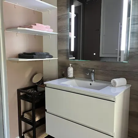 Oda ve Kahvaltı Petit Paradyzen - D'hotes & Institut Bien-etre